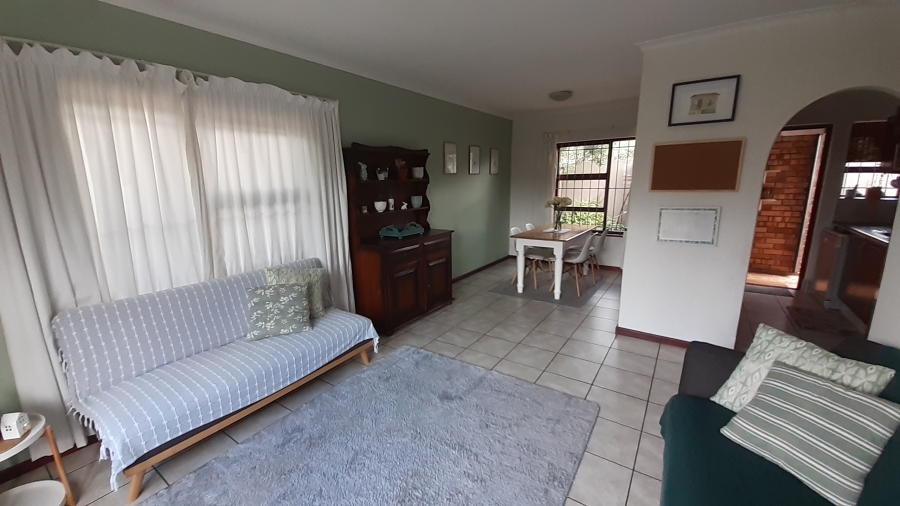 To Let 3 Bedroom Property for Rent in Summerstrand Eastern Cape